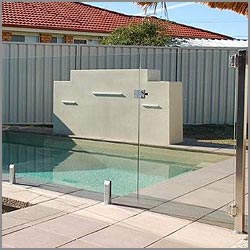 OZ Glass Pool Fencing