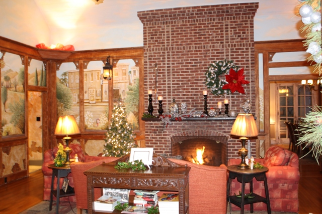 Candlelight Tour Mission Inn - 3'