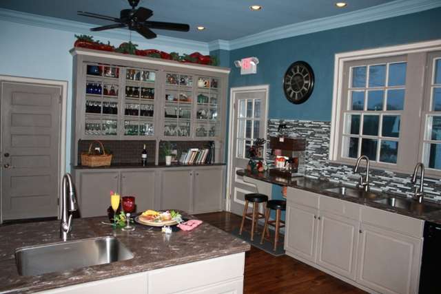 The Mission Inn Kitchen - 3'