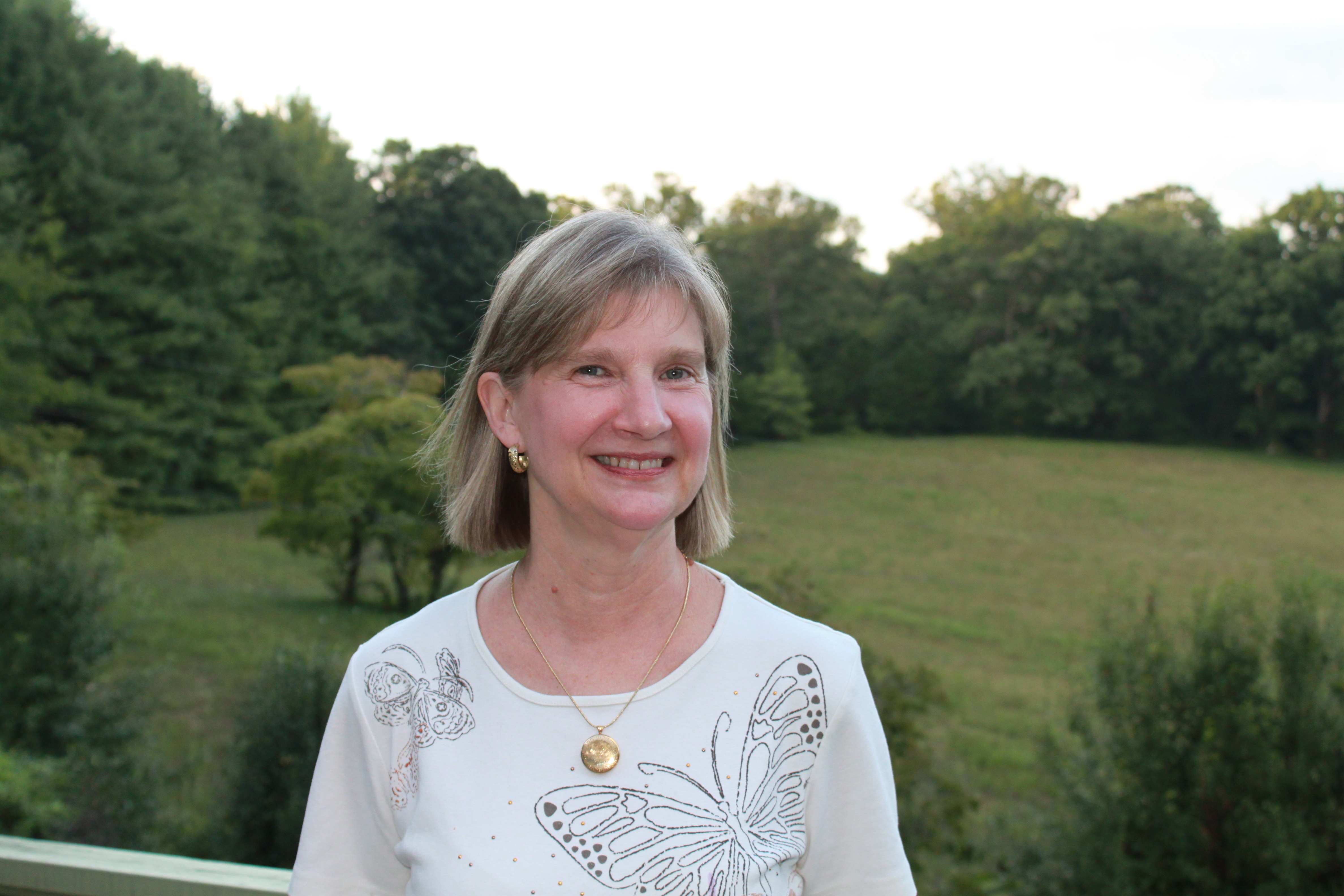 Marcia Mercer, Columnist