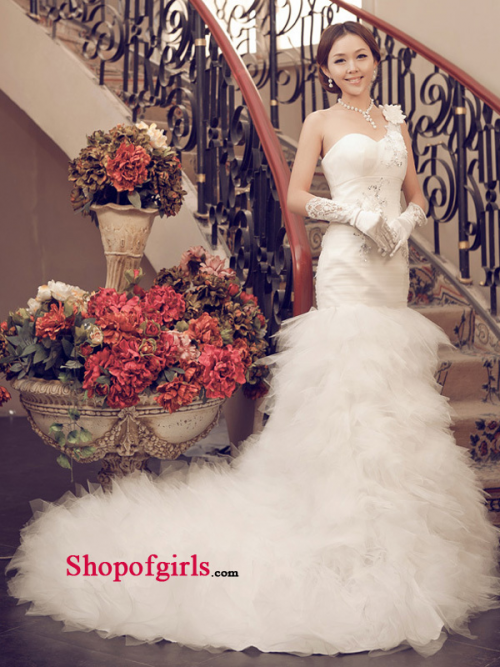 Fashionable Wedding Dresses With Fine Craftsmanship From Sho'