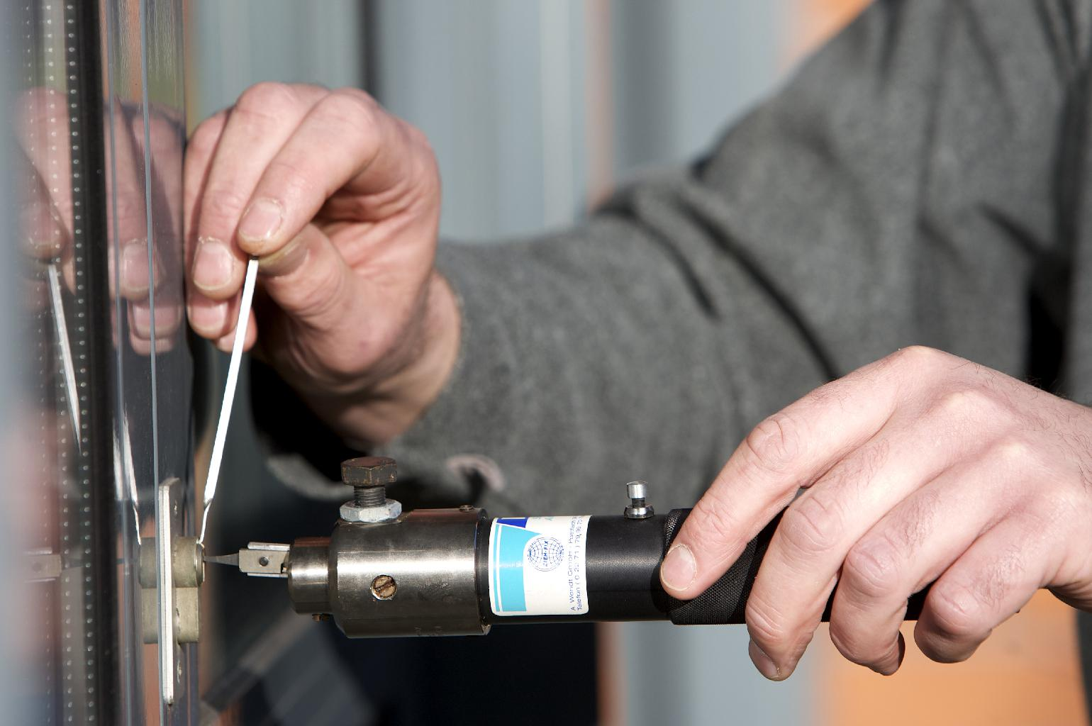 Locksmiths HUB locksmith Services