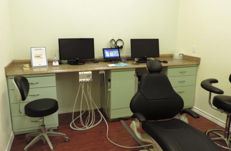exam room'