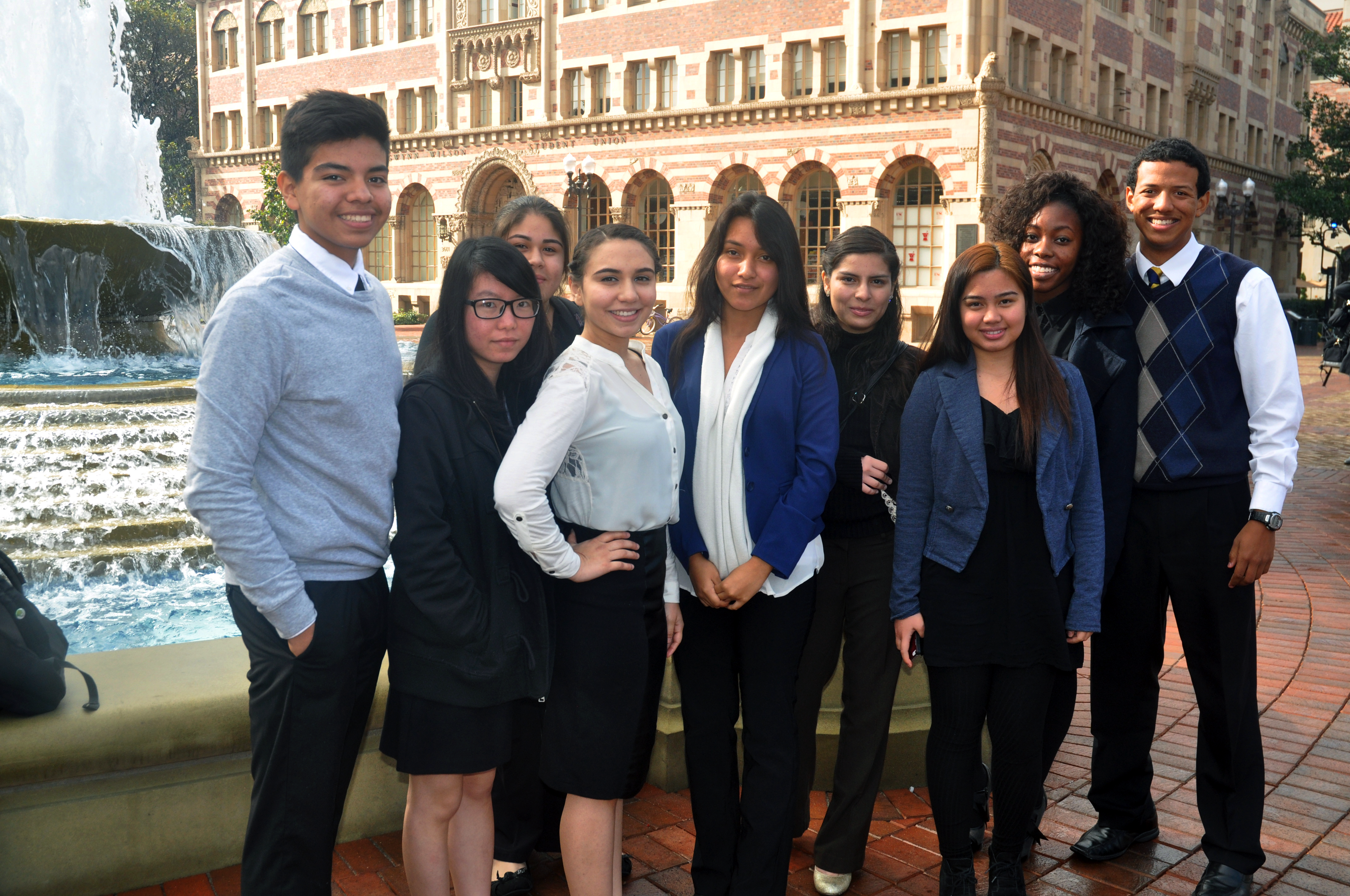 Students visit the University of Southern California