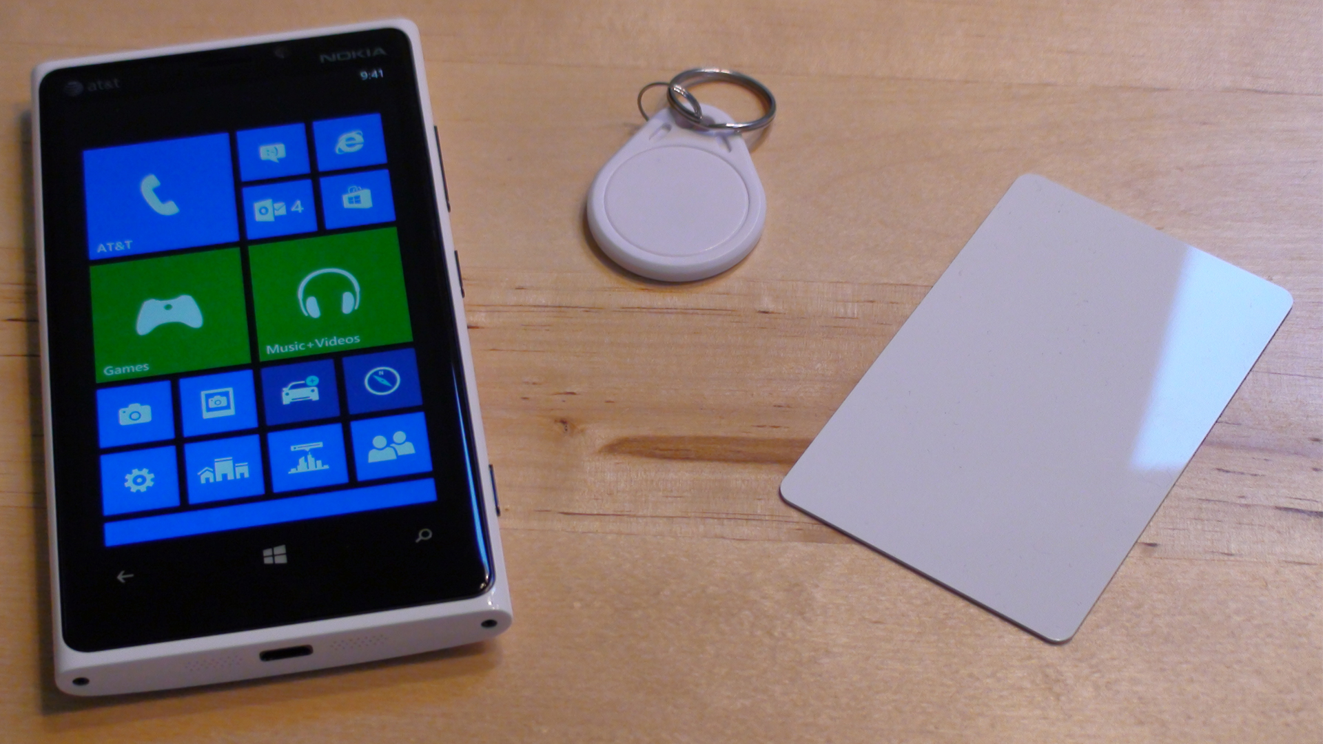 NFC Smart Phones to Trace the World's Food Supply