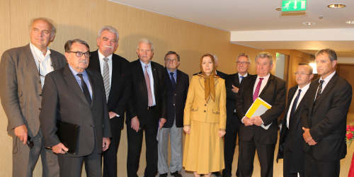 Maryam Rajavi with French Parliamentarians - 2'
