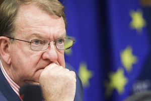 STRUAN STEVENSON, MEP'