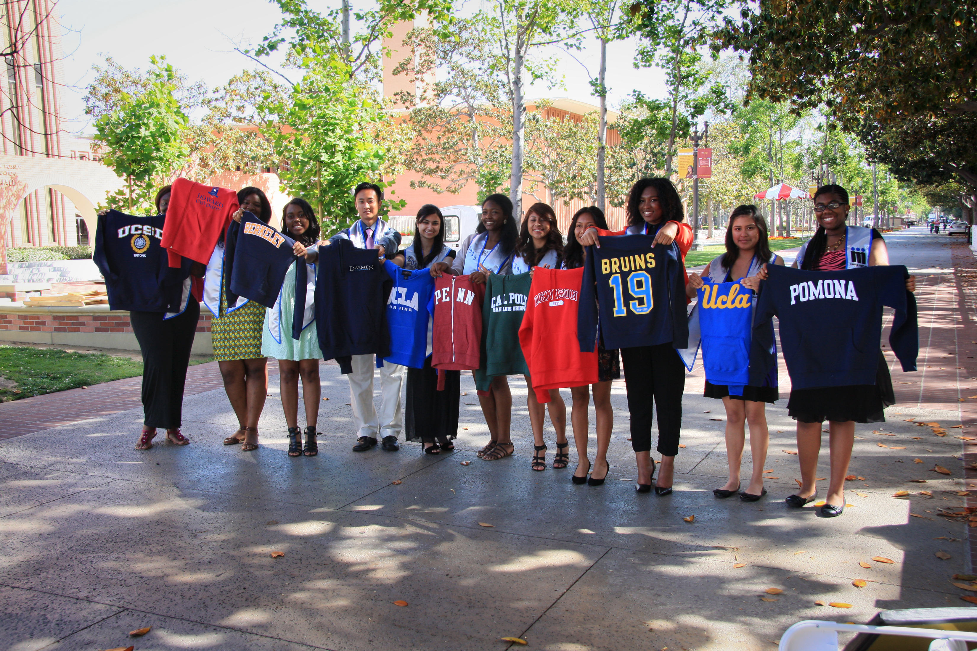 Minds Matter of Los Angeles Graduates 2013'