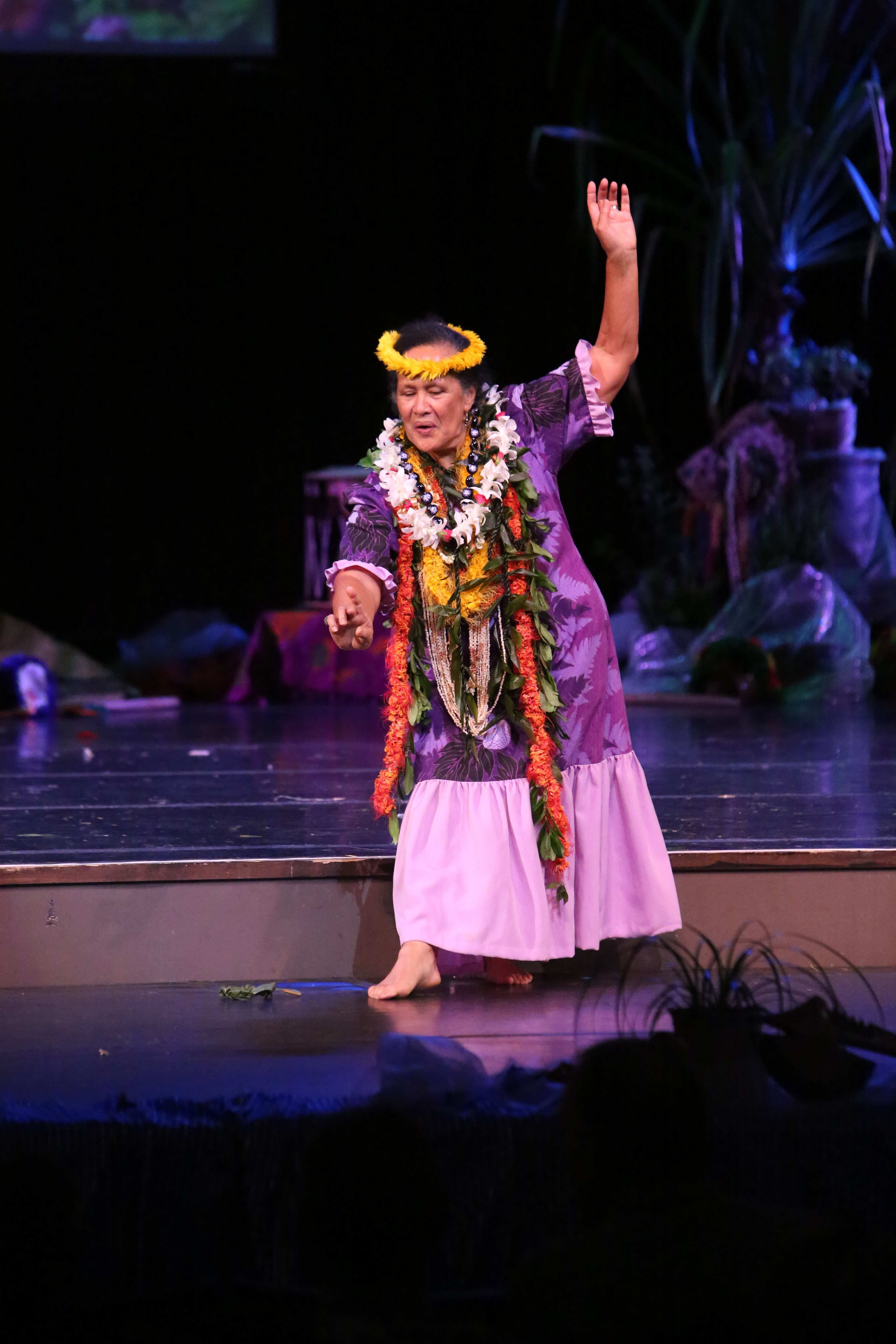 Creative Director Roselle Bailey Dances Hoolalahui