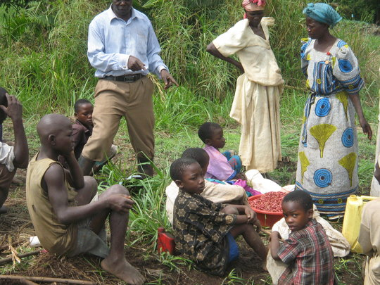 Eco-Agric Uganda Hope to 500 Ugandan Orphans