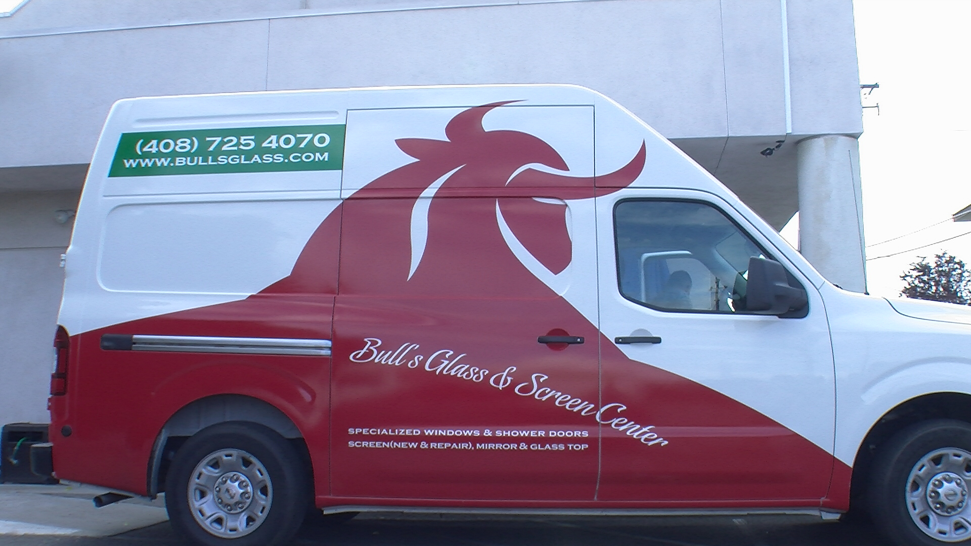 Bull&rsquo;s Glass and Screen Center
