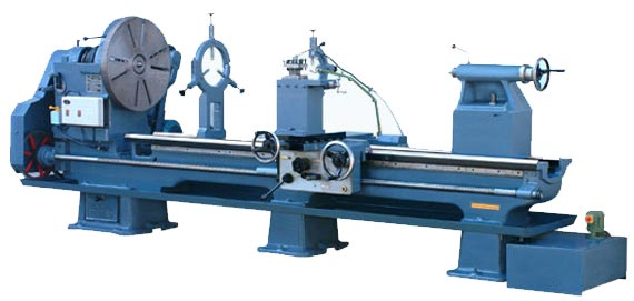 Extra heavy lathe machine'