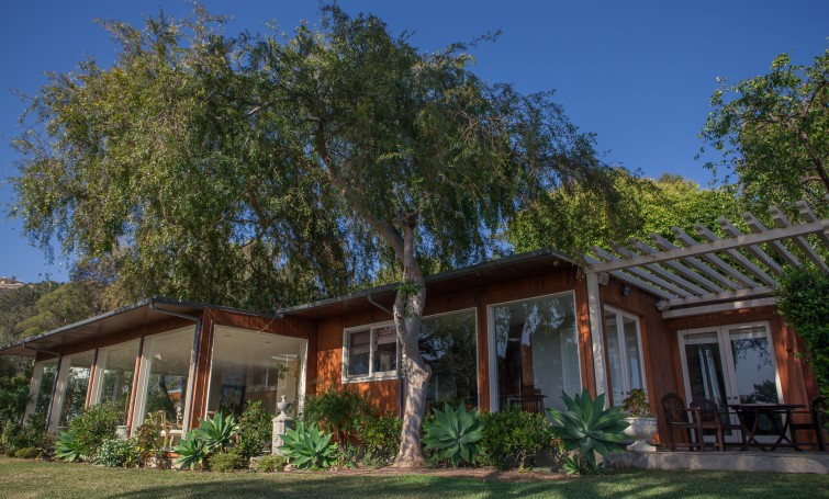 drug treatment center'
