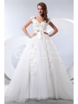 maternity wedding dresses'