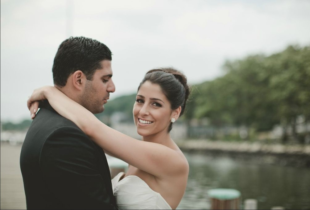 Shab Siarezi: A Makeup Artist Long Island Specialist'