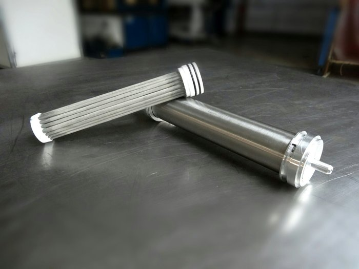 Walkabout Ti: World's Only Personal Water Filter in Tit'