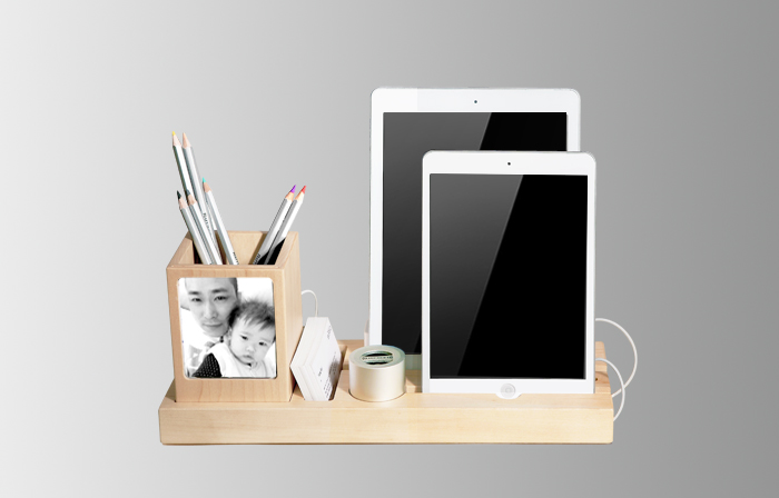 INPOLE --- A super dock on your desk