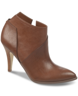 Brown Bootie on GrappleNetwork.com