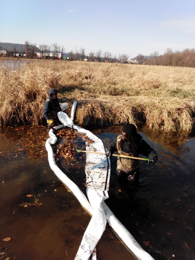 MXI Oil Spill Cleanup'