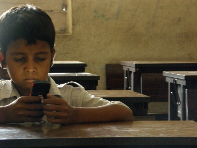 Text Engine: Turning Dumbphones into Smartphones
