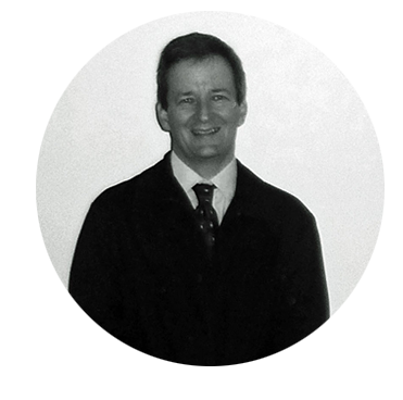 Dr Paul King'