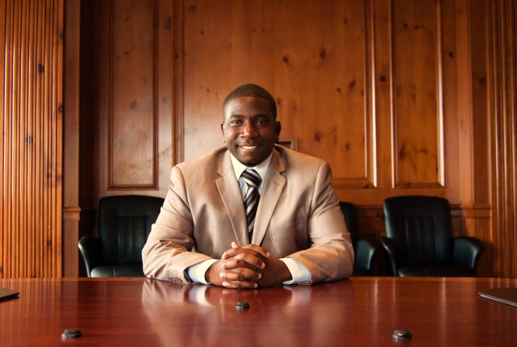 Start Thinking Forward Self Photo'