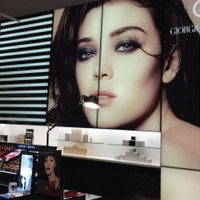AAA Flag and Banner Makes Retail Displays Stand Out with Pro