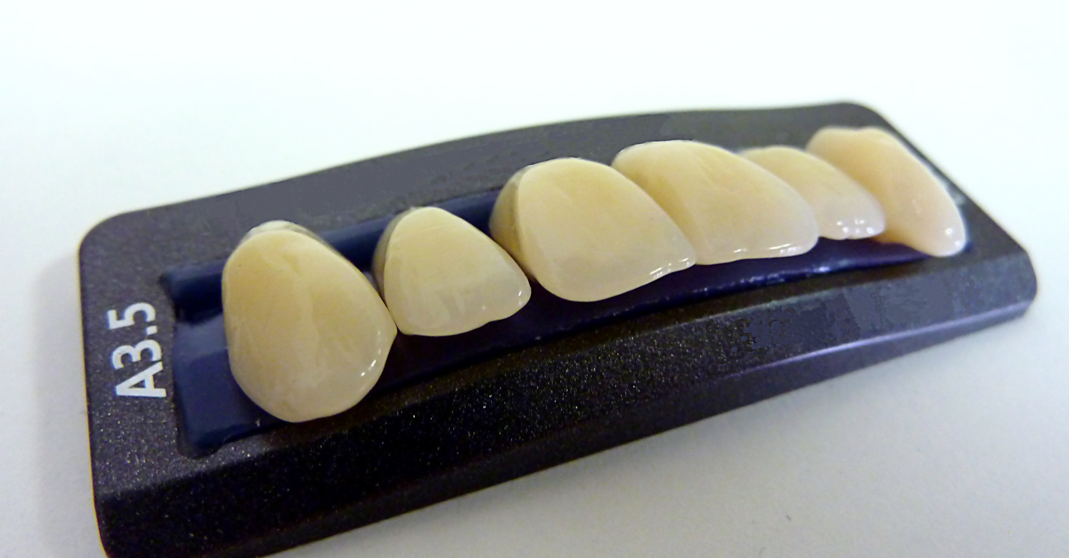 Porcelain Veneers