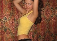 thumbs_elena-26-yo_.jpg'