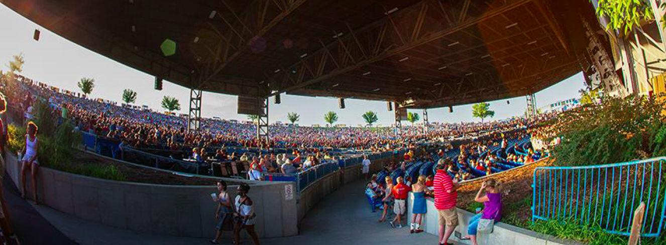 Hollywood Casino Amphitheatre