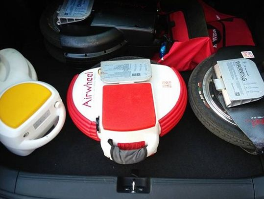 Airwheel Intelligent self-balancing scooter