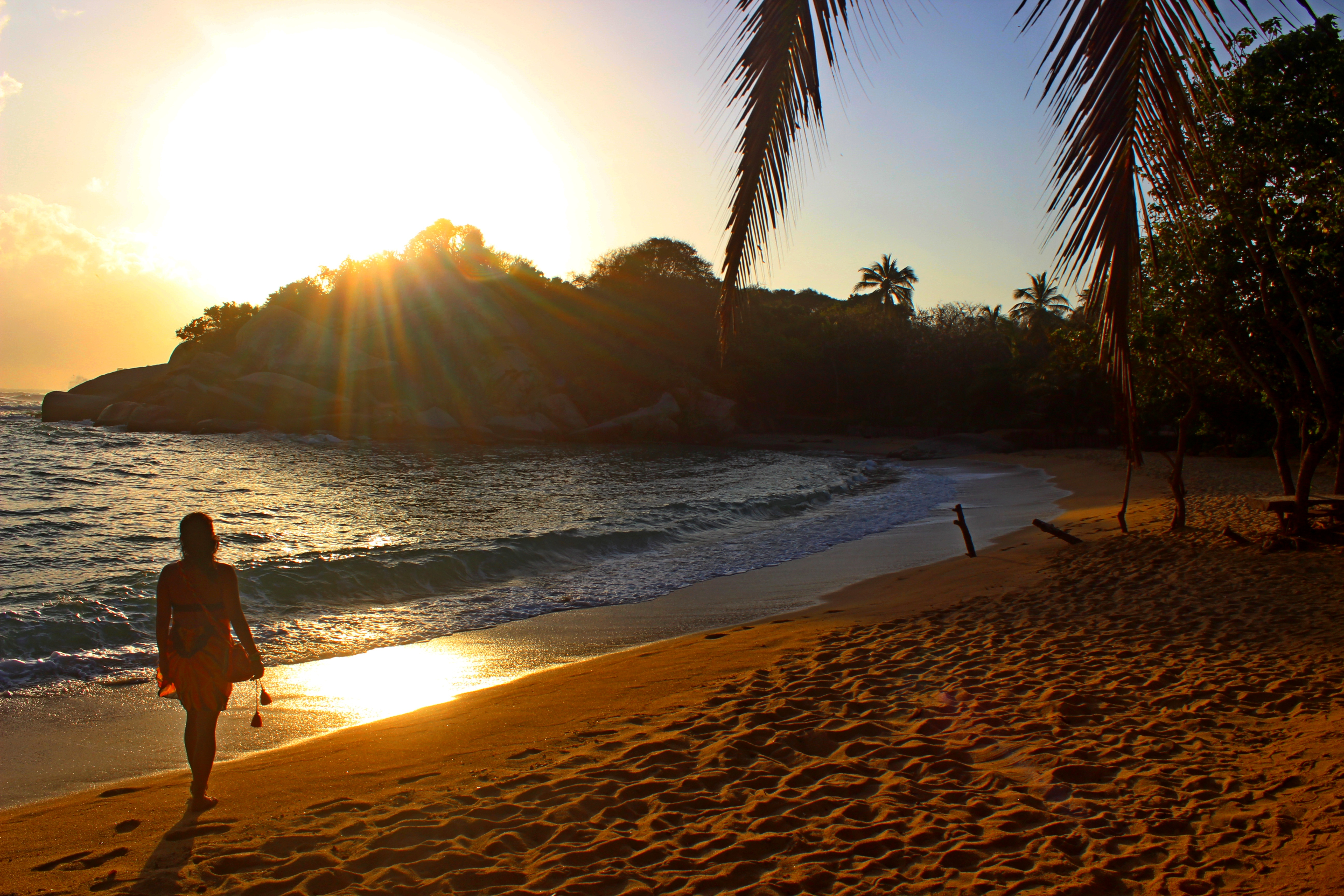 Colombian Dude Travel 2