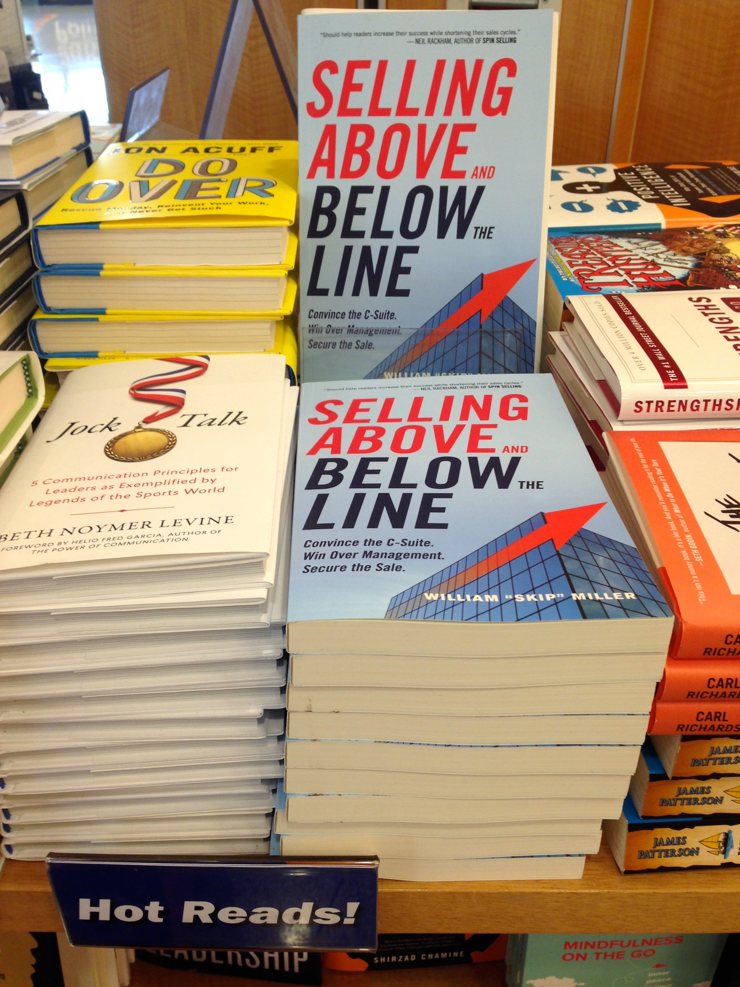 &quot;Hot Reads&quot; at Chicago O'Hare Interna