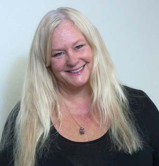 KPIG Radio Announcer Laurie Roberts