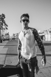 Win personal voice mail recorded by James Durbin'