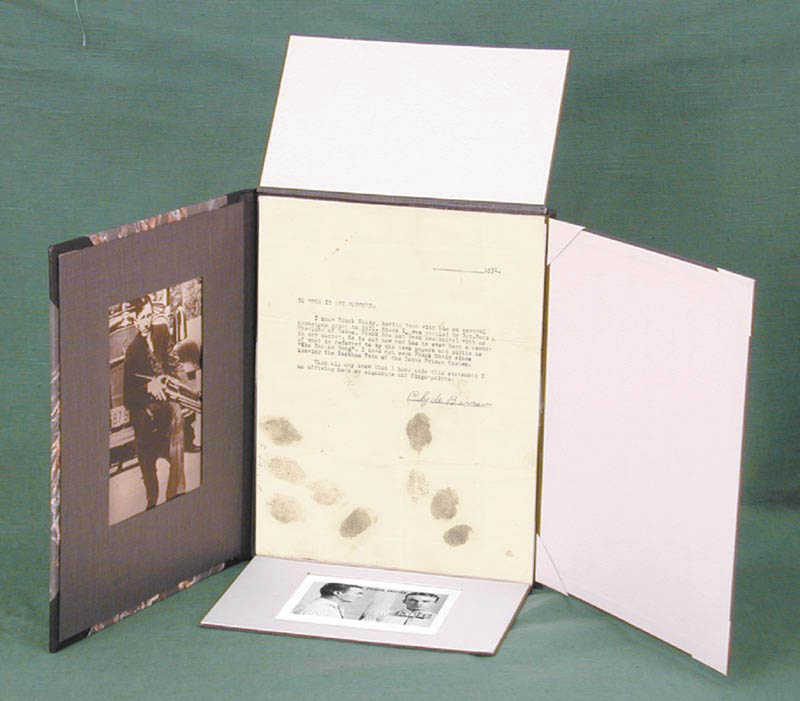 Clyde Barrow - Typed Letter Signed 1934