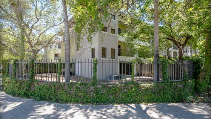 3204 Bird Av. # 101'