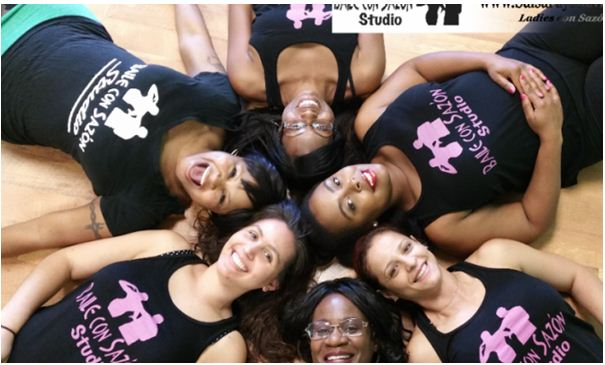 The Baile Con Saz&oacute;n Dance Team'