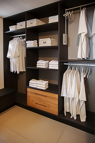 luxury closet organization secrets'