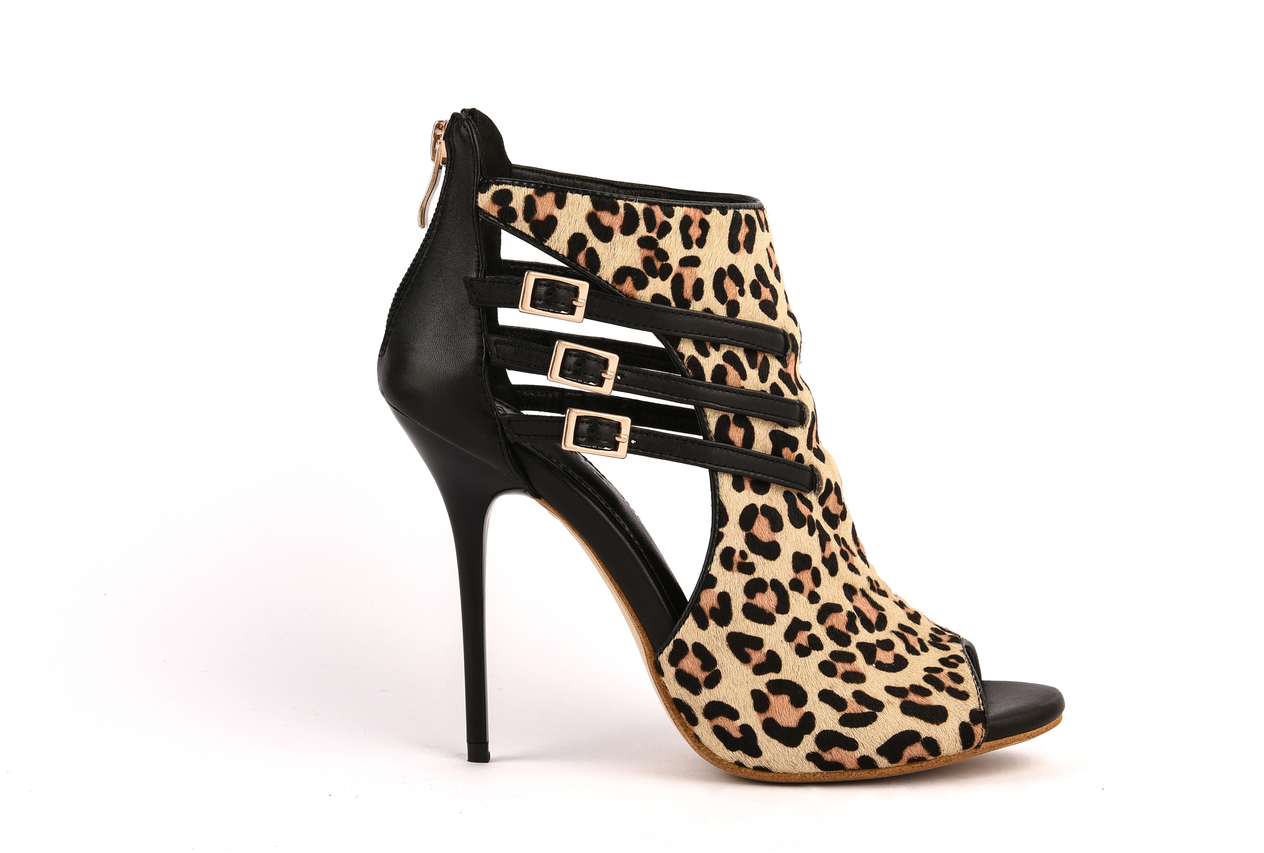 Stylish Shoes You Can Customize Yourself'