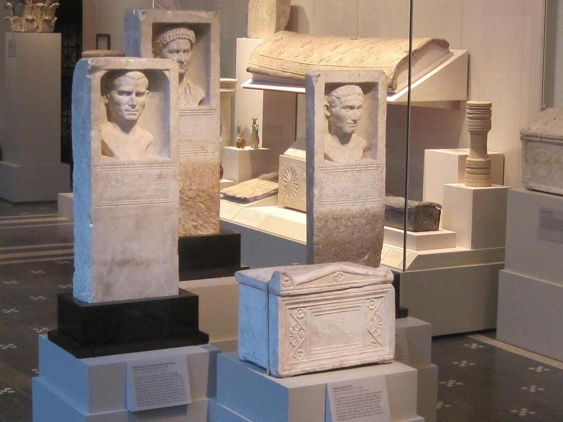 Ghost Doctors -- Ghost Hunting In The Met'