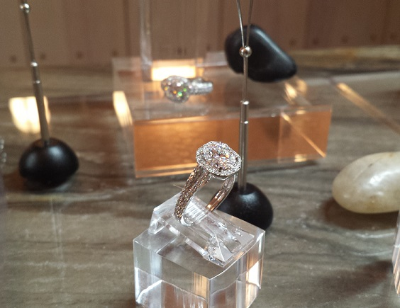 haute couture ring paintbox'