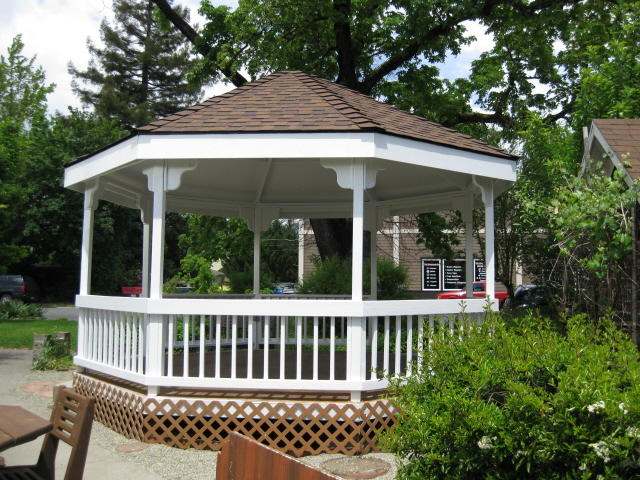 Schmidt House Garden Bandstand'