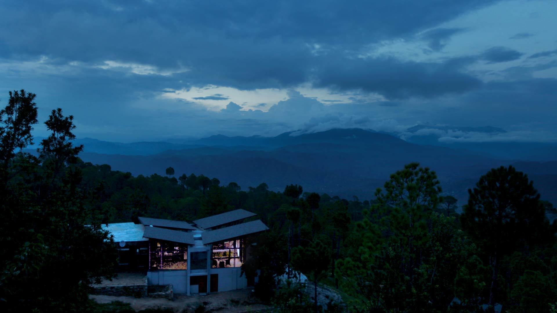 Queens Meadows a Resort in Ranikhet announces great offers o'