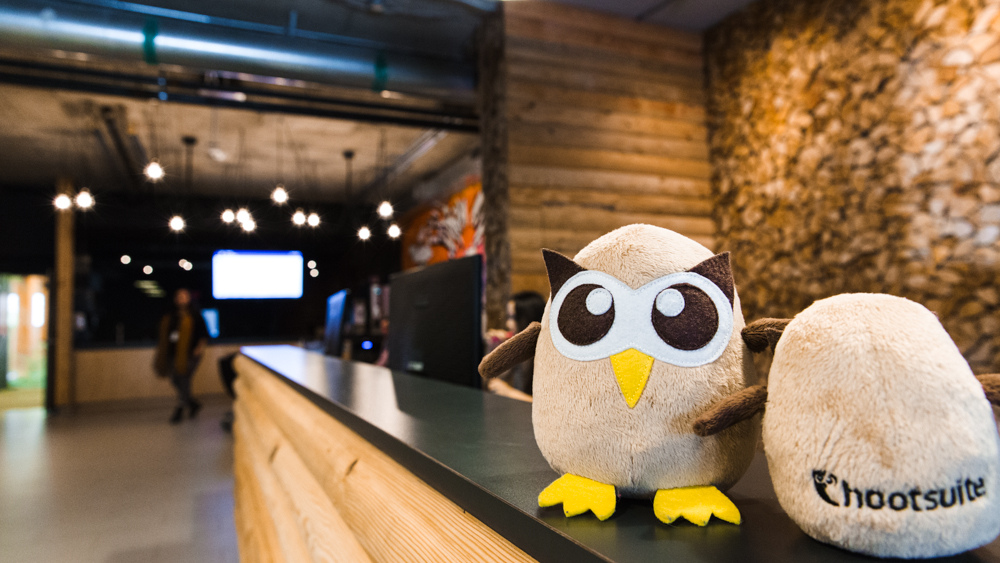 Esanosys Joins the Hootsuite Partner Program'