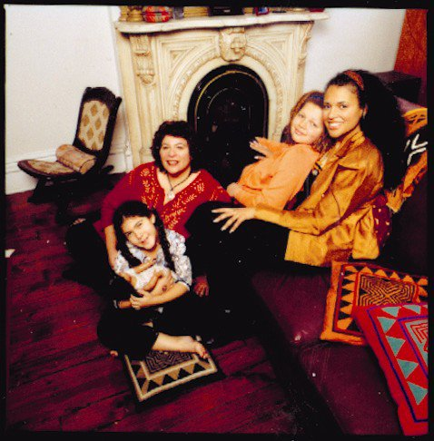 CoAbode: Single Mothers House Sharing