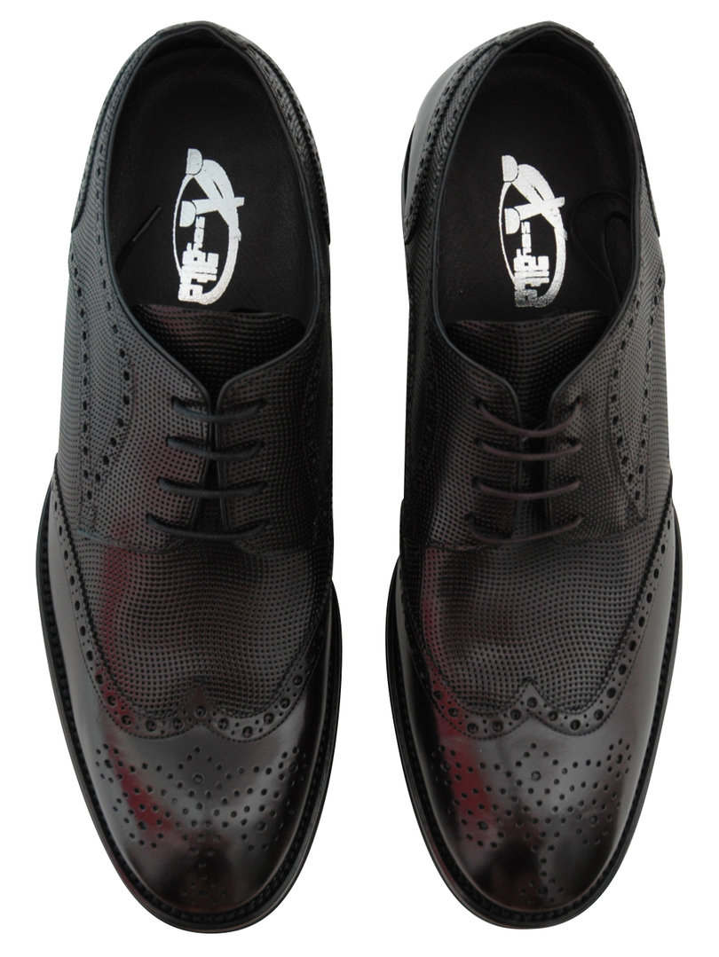 Men's elevator shoes. Height increasing shoes for groom'